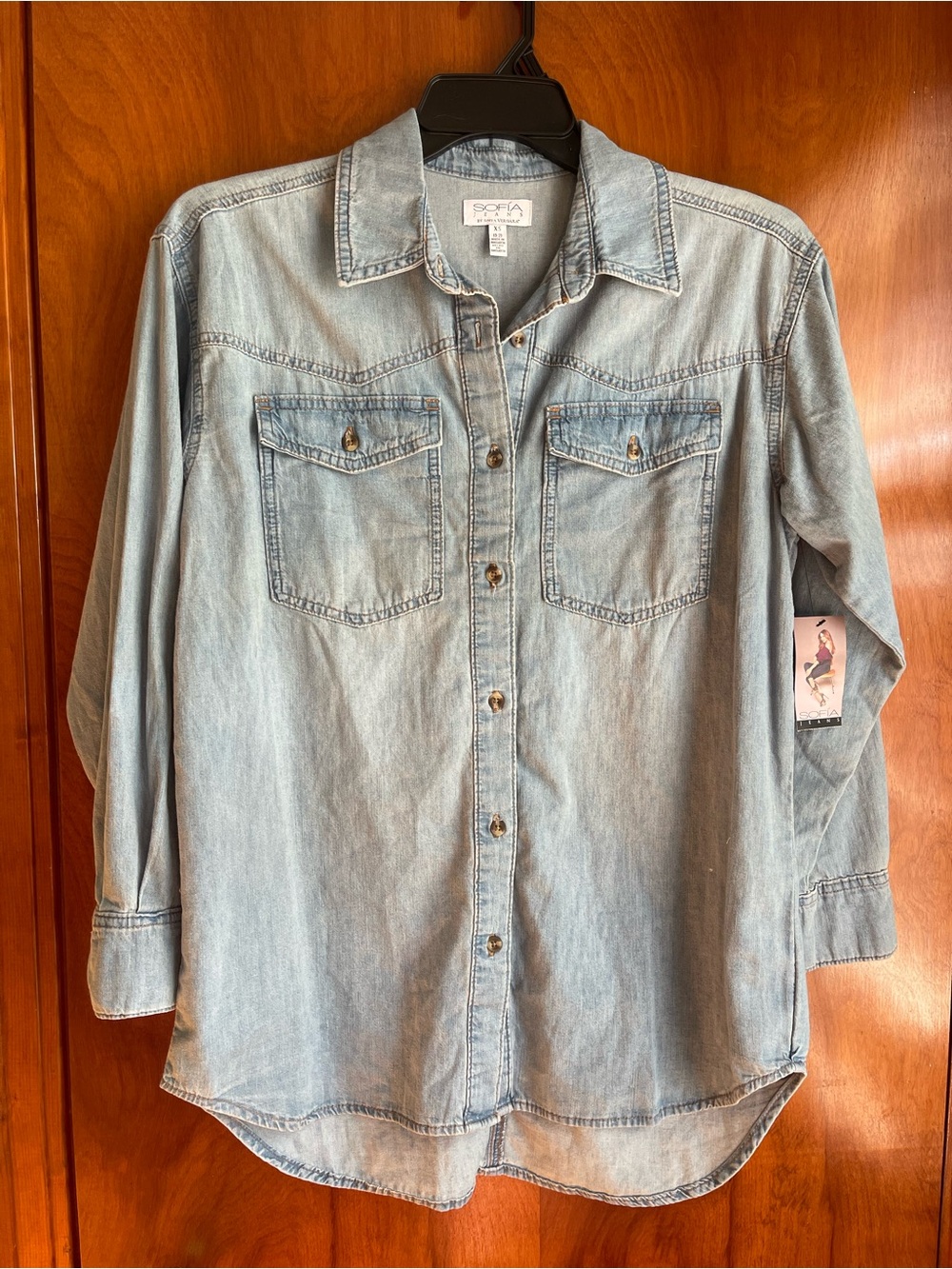 NEW sofia by sofia vergara Light Blue Denim Shirt XS